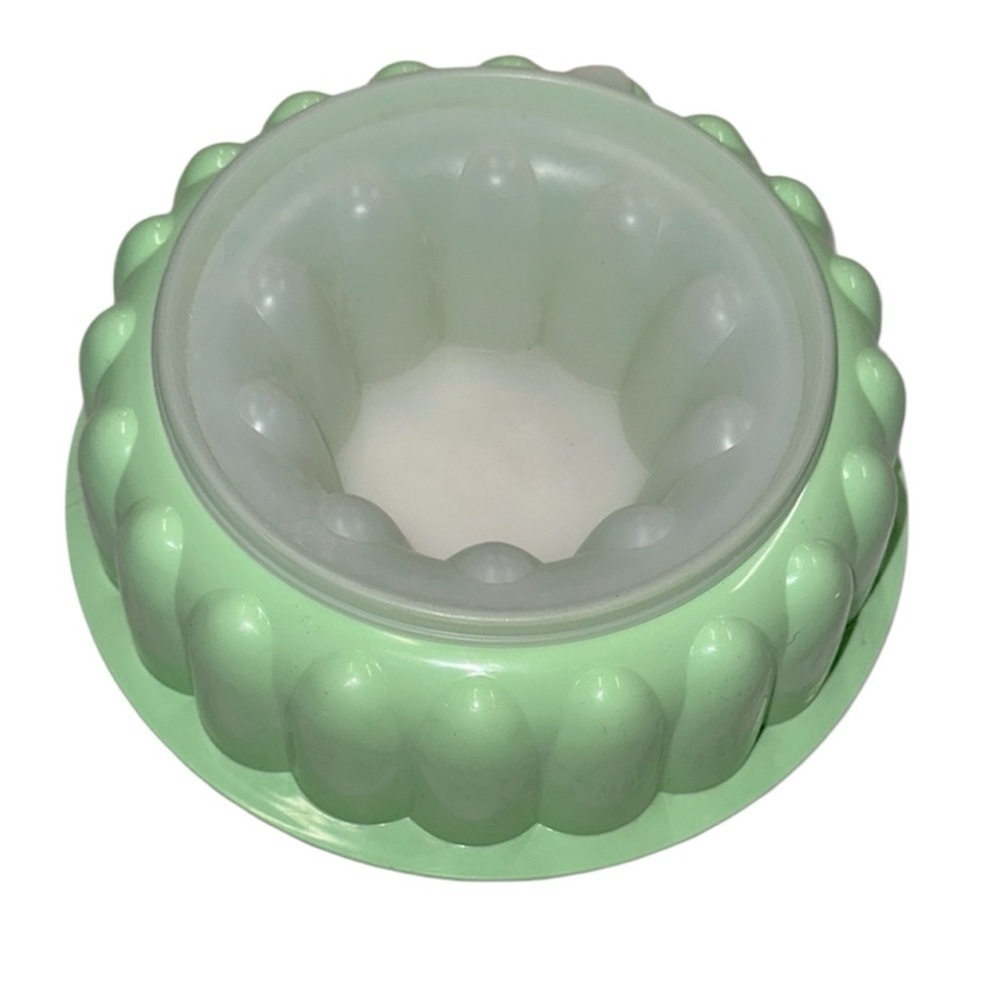 Vintage Green Jello Mold